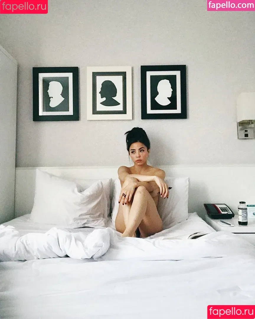 Anna Akana / AnnaAkana / wonderlandstudios Onlyfans Photo Gallery 