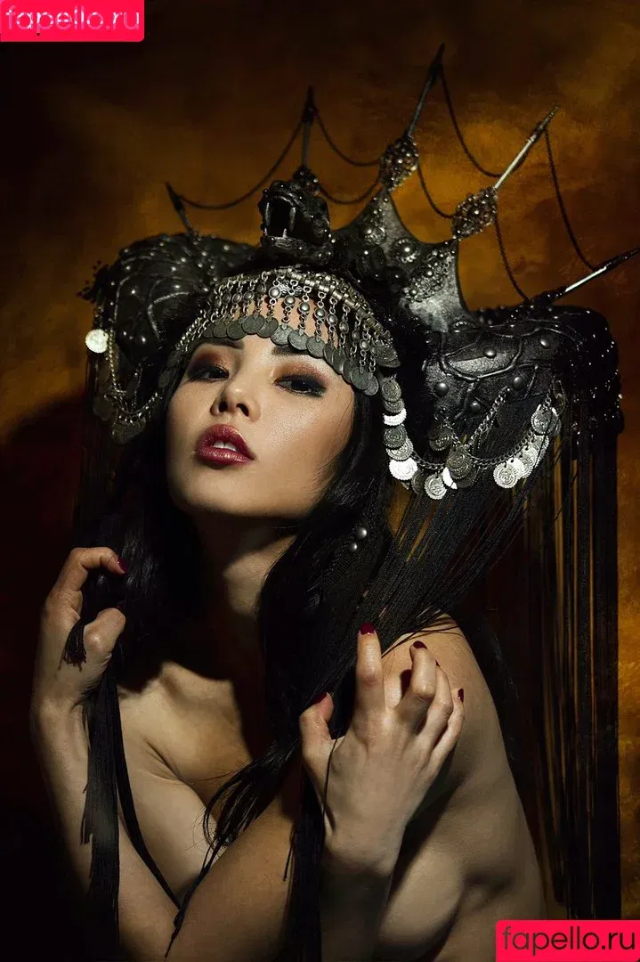 Anna Akana / AnnaAkana / wonderlandstudios Onlyfans Photo Gallery 