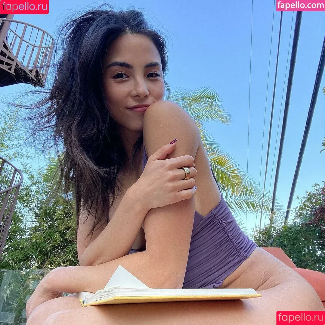 Anna Akana / AnnaAkana / wonderlandstudios Onlyfans Photo Gallery 