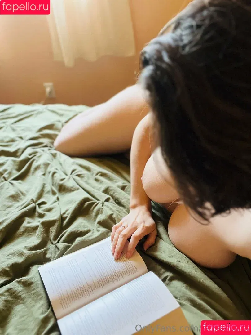 weedyfree / weedyonfireee Onlyfans Photo Gallery 