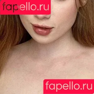 sofia.brooks / sofia_23_green Onlyfans Photo Gallery 