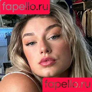 Taylor Renfroe / taylahhbabyyy / taylor.rrenfroe Onlyfans Photo Gallery 