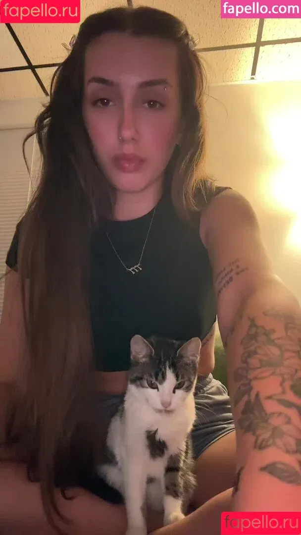 Charly Ashlynn / charlyashlyn / charlyashlynn Onlyfans Photo Gallery 