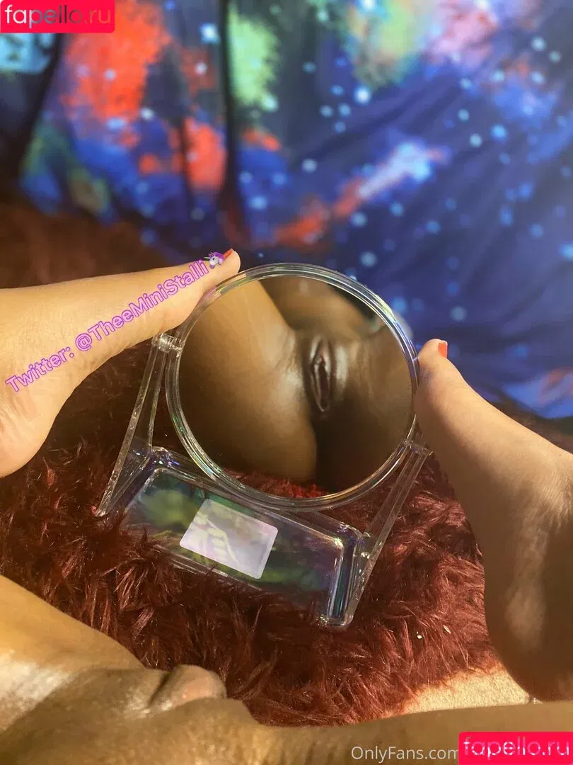 freeministalli / freetheeministalli Onlyfans Photo Gallery 