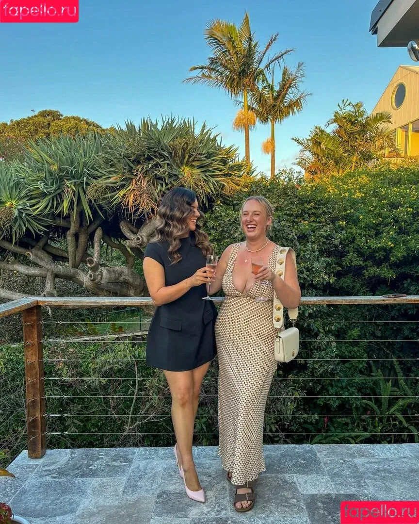 Elloise / elloiserachel / holigay.girl Onlyfans Photo Gallery 