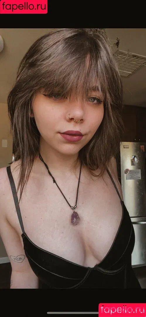 nikkiinatural / nikkinatural Onlyfans Photo Gallery 