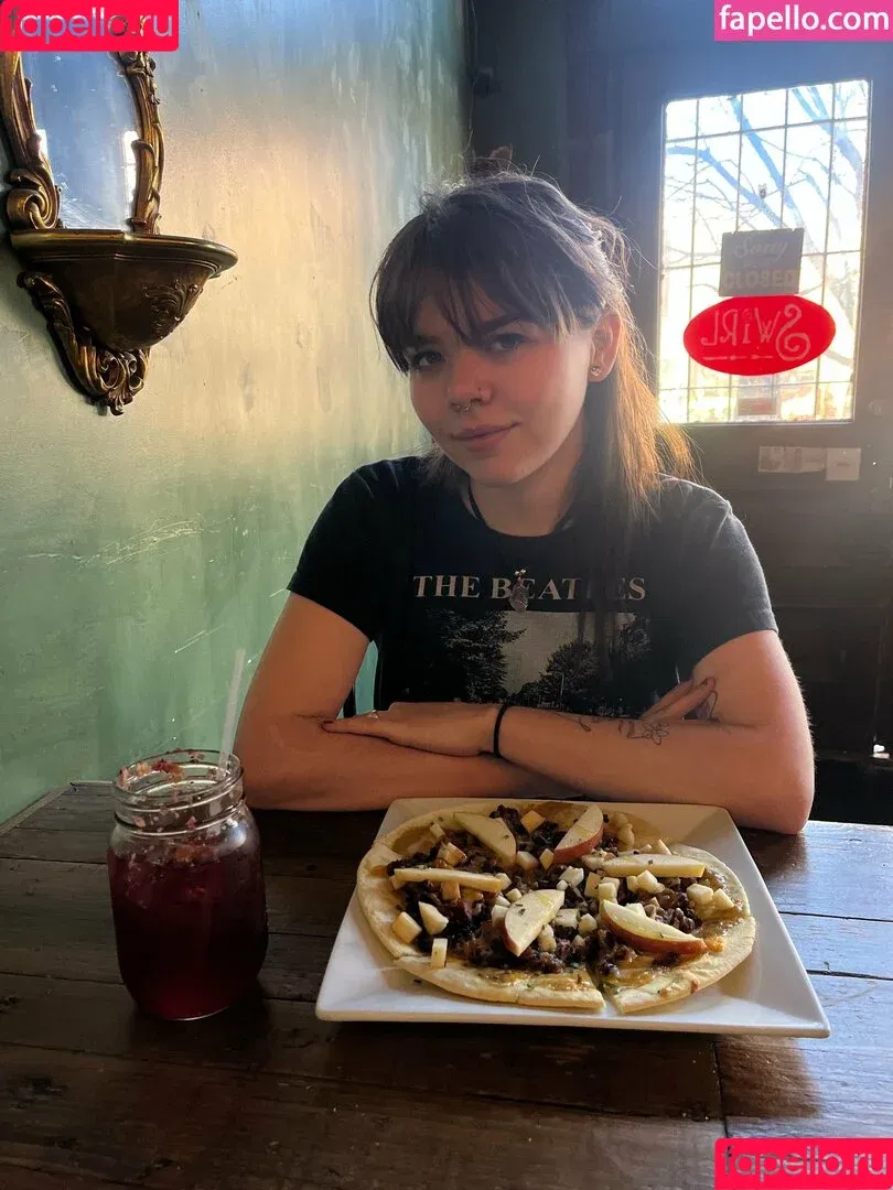 nikkiinatural / nikkinatural Onlyfans Photo Gallery 