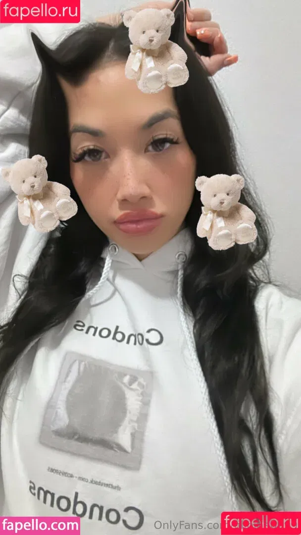 lilly.taiii / lilythaiii Onlyfans Photo Gallery 