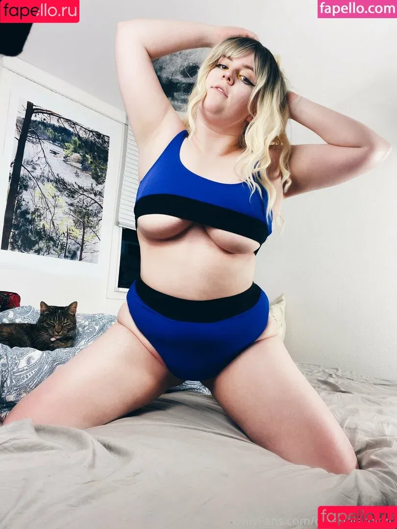 itsbunnyblaze / omg_itss_patty Onlyfans Photo Gallery 