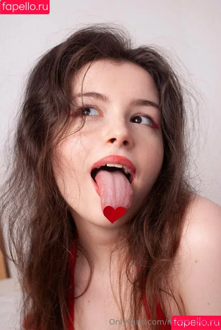 Mona Maria / monamariaa Onlyfans Photo Gallery 