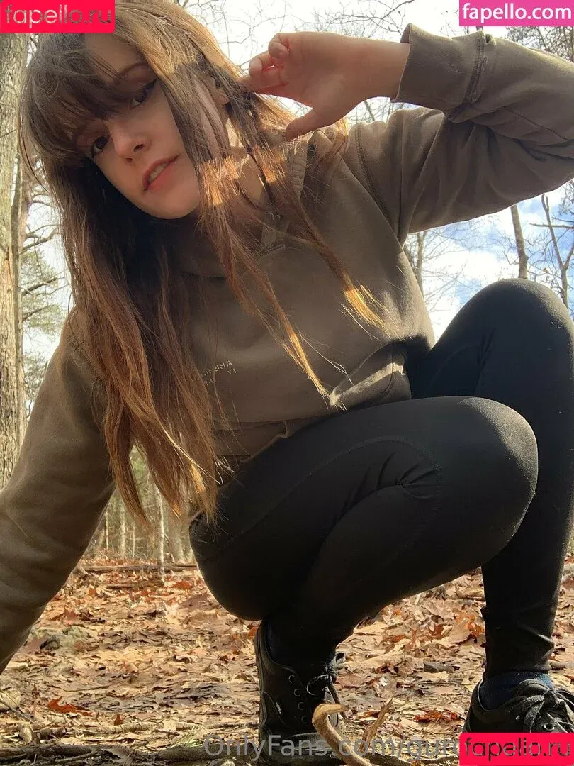 guroc.han / gurochaann Onlyfans Photo Gallery 