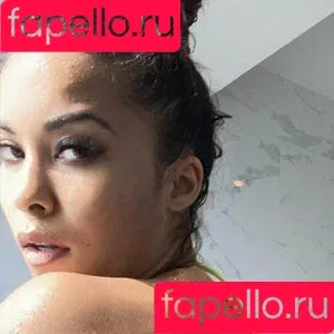 ariela95 / janellee.__ Onlyfans Photo Gallery 