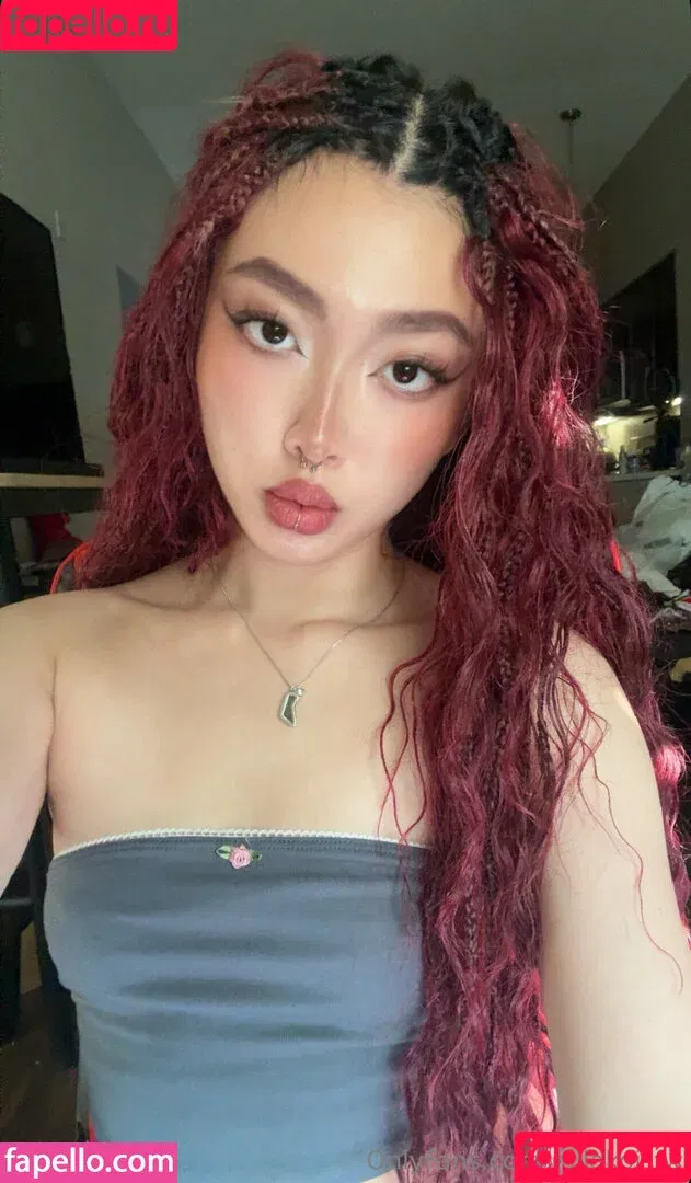 milakoisfw / milakoisworld Onlyfans Photo Gallery 