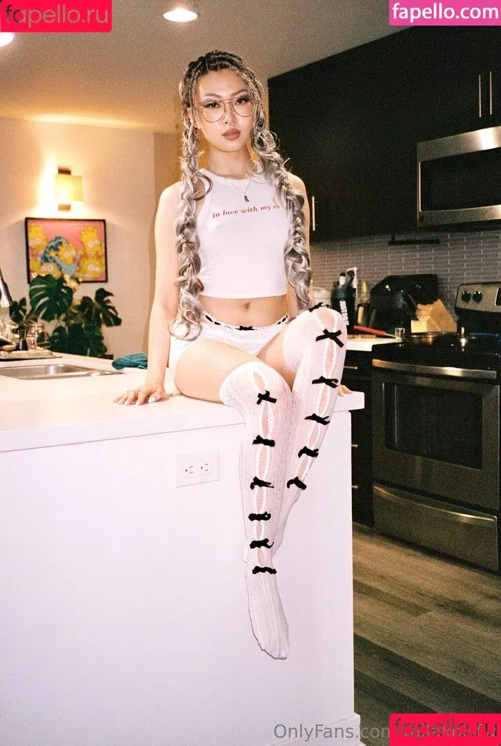 milakoisfw / milakoisworld Onlyfans Photo Gallery 