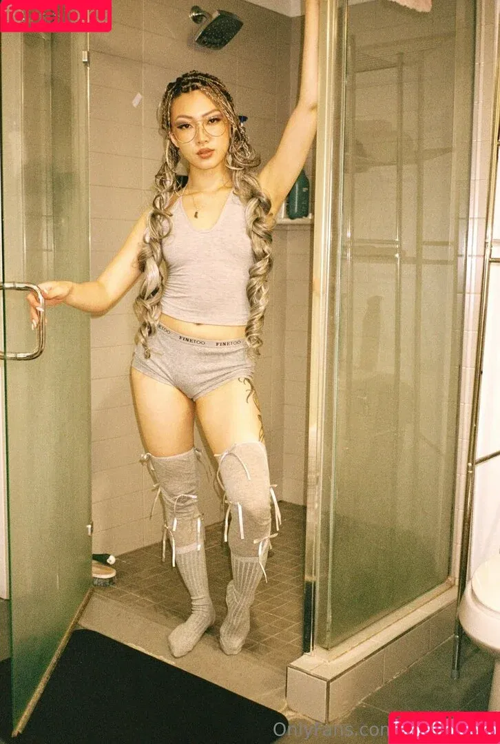 milakoisfw / milakoisworld Onlyfans Photo Gallery 