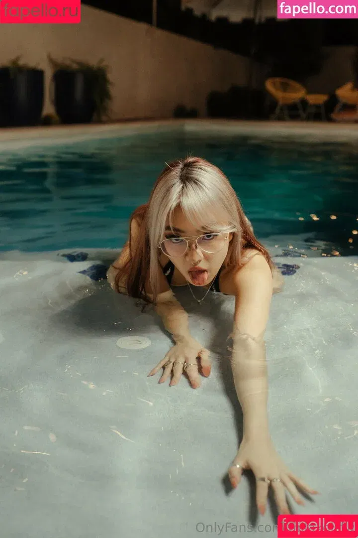 milakoisfw / milakoisworld Onlyfans Photo Gallery 