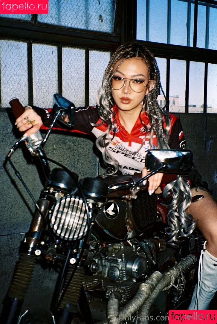 milakoisfw / milakoisworld Onlyfans Photo Gallery 