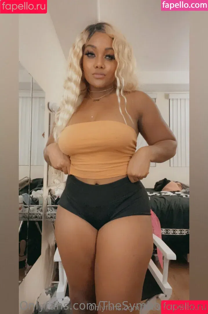 thesymbolofkim Onlyfans Photo Gallery 