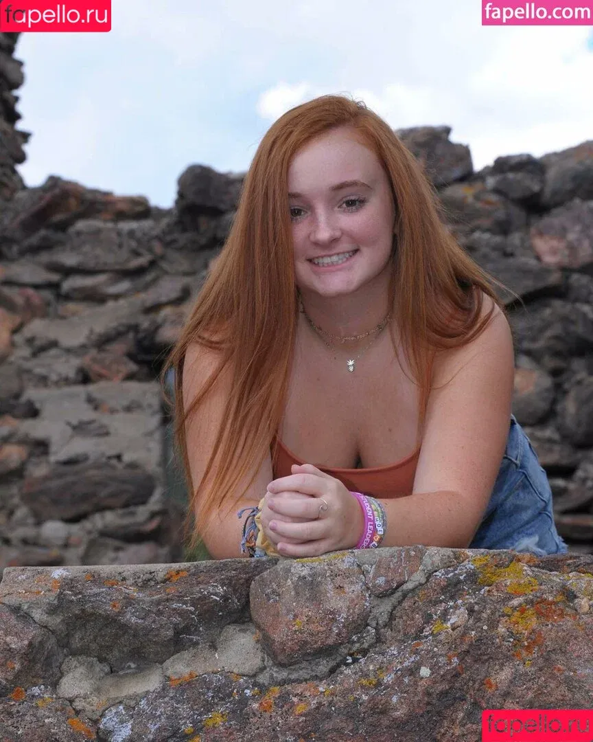 Kennedy Carter / https: / icarter / kennedy.carter Onlyfans Photo Gallery 