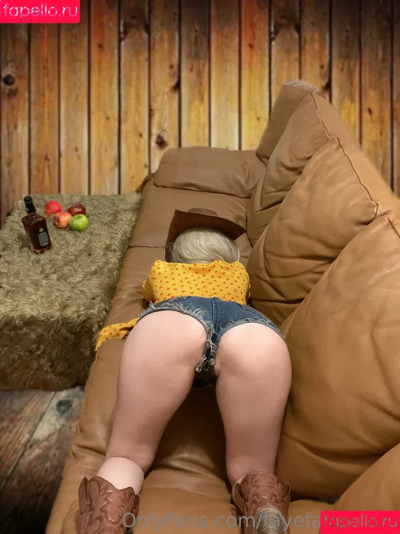 fayefayecosplay / fayefayeplays Onlyfans Photo Gallery 