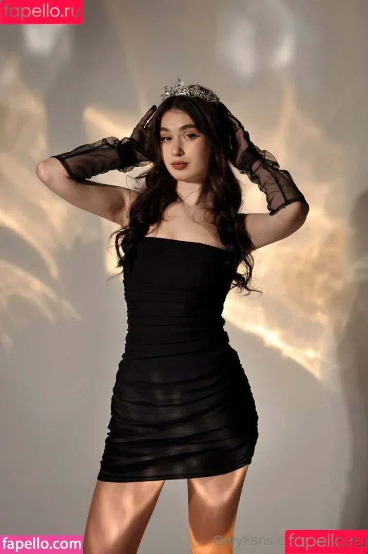 miia_aa / miiaaa._ Onlyfans Photo Gallery 