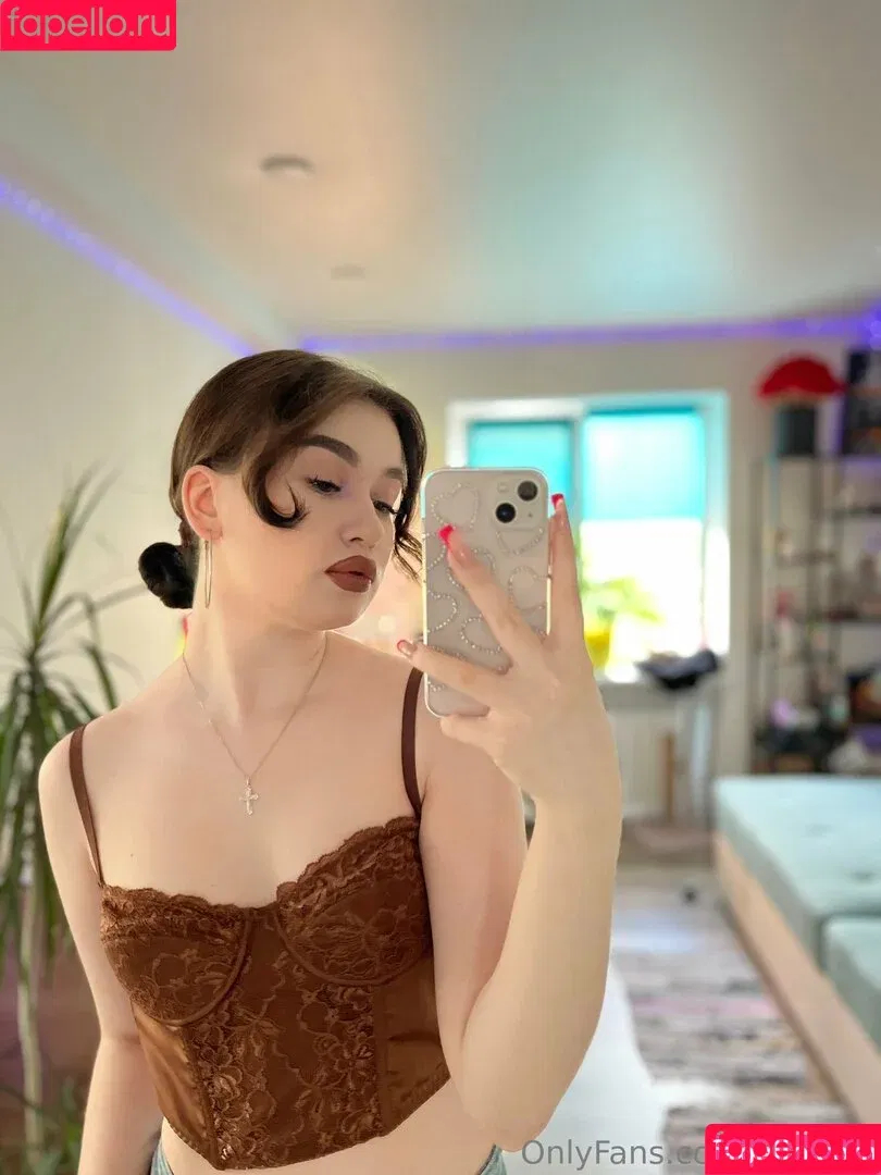 miia_aa / miiaaa._ Onlyfans Photo Gallery 