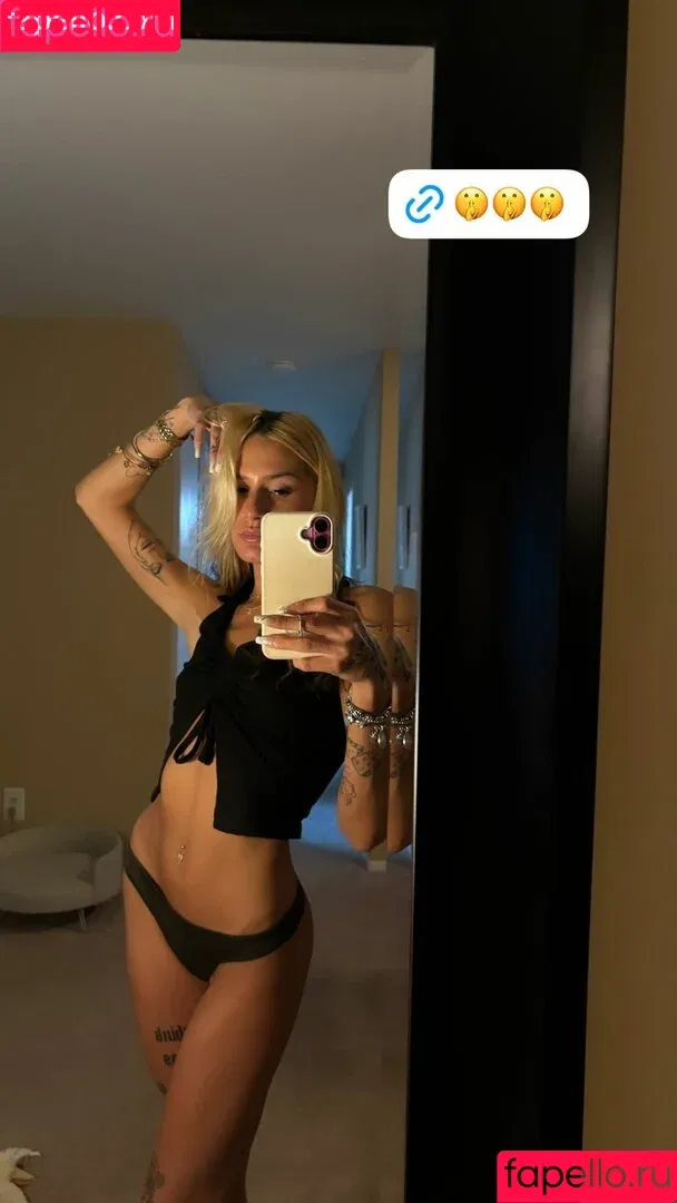 tinyteaserrtt / treena_berry_ Onlyfans Photo Gallery 