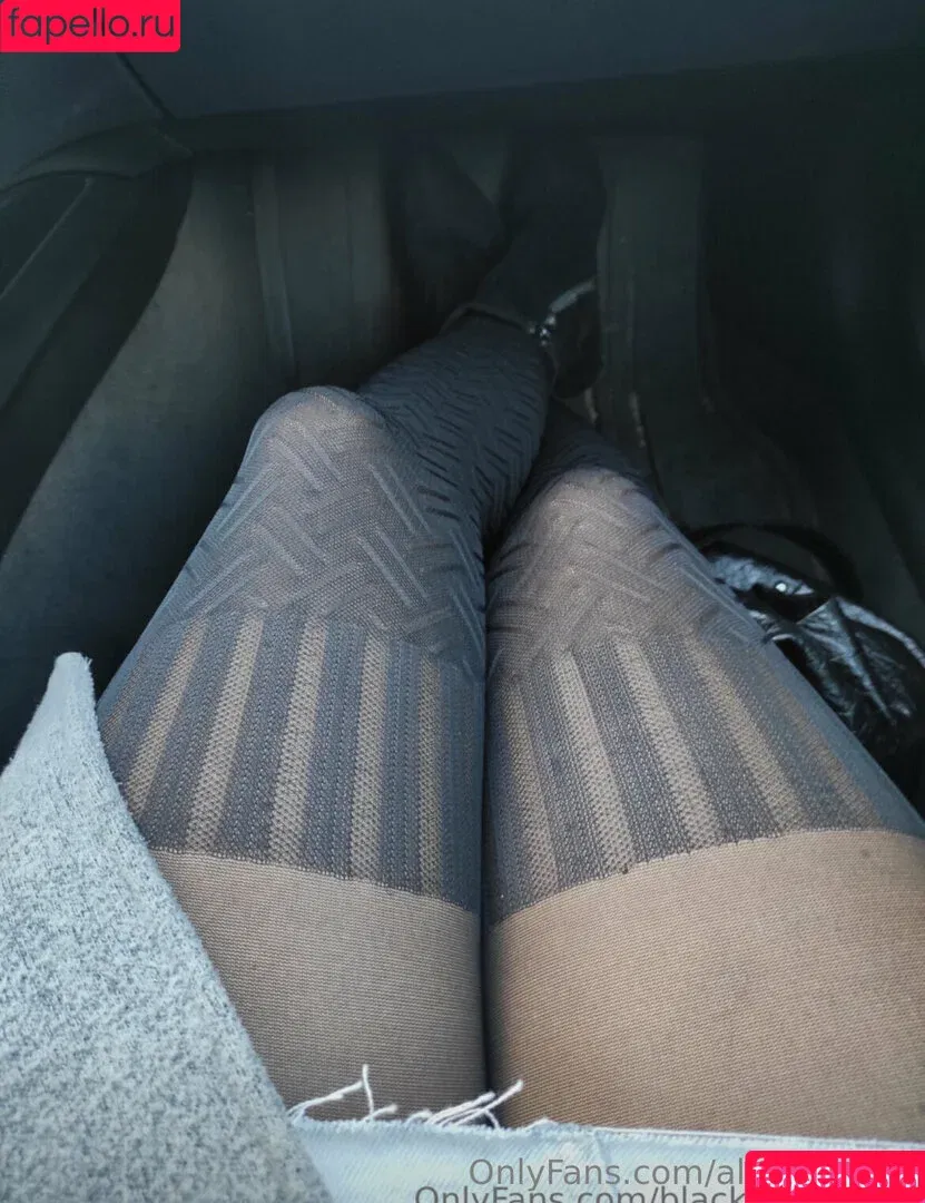 alessiaaa18 / alessiaaa188 Onlyfans Photo Gallery 