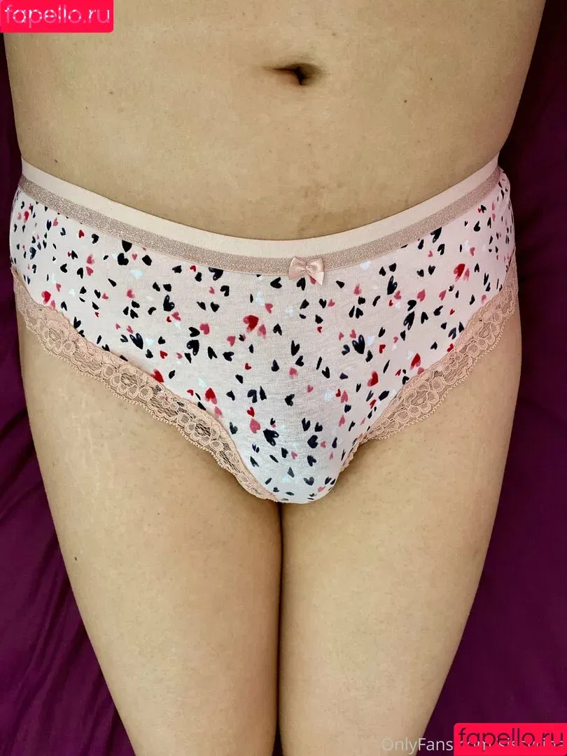 rinapinaaa / rinavolpina Onlyfans Photo Gallery 