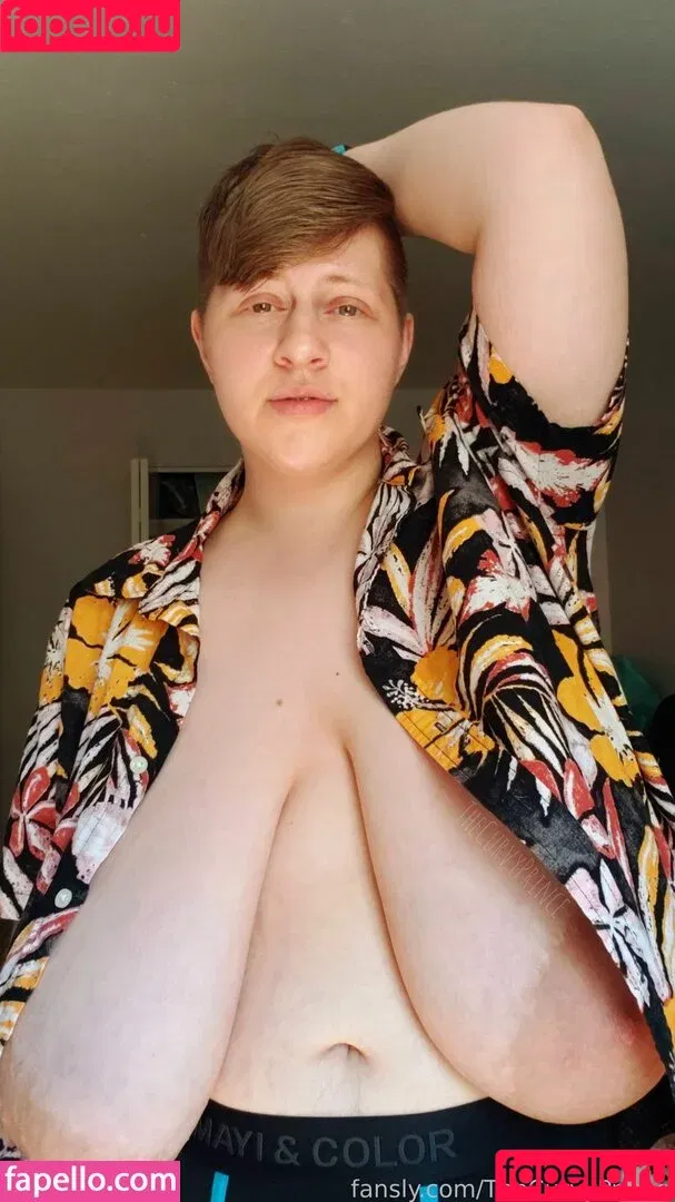 TheCurvyPrince / curvy.princes Onlyfans Photo Gallery 