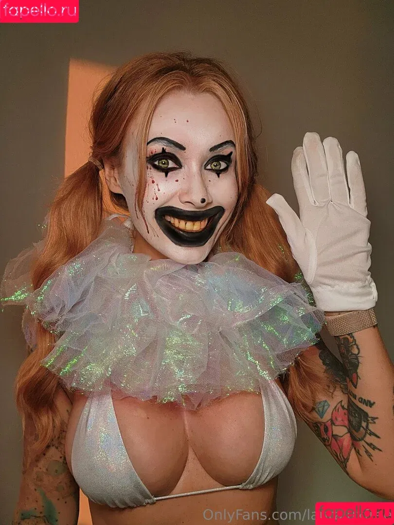 lauraluxfree Onlyfans Photo Gallery 