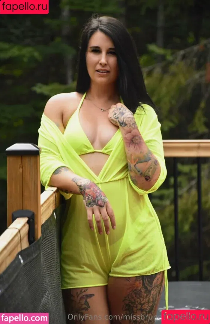 missbrunette1989 / missbrunette1989free Onlyfans Photo Gallery 