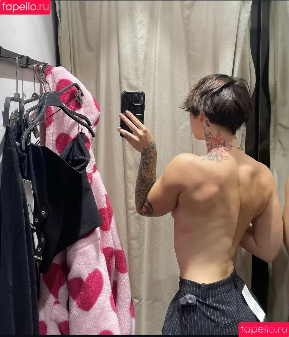 bored.g.darling / boredgymdarling Onlyfans Photo Gallery 