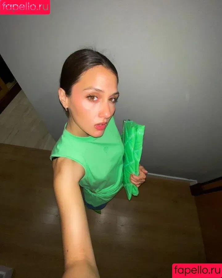 Sabela OT / aliceeee_watson / sabelamusic_ Onlyfans Photo Gallery 