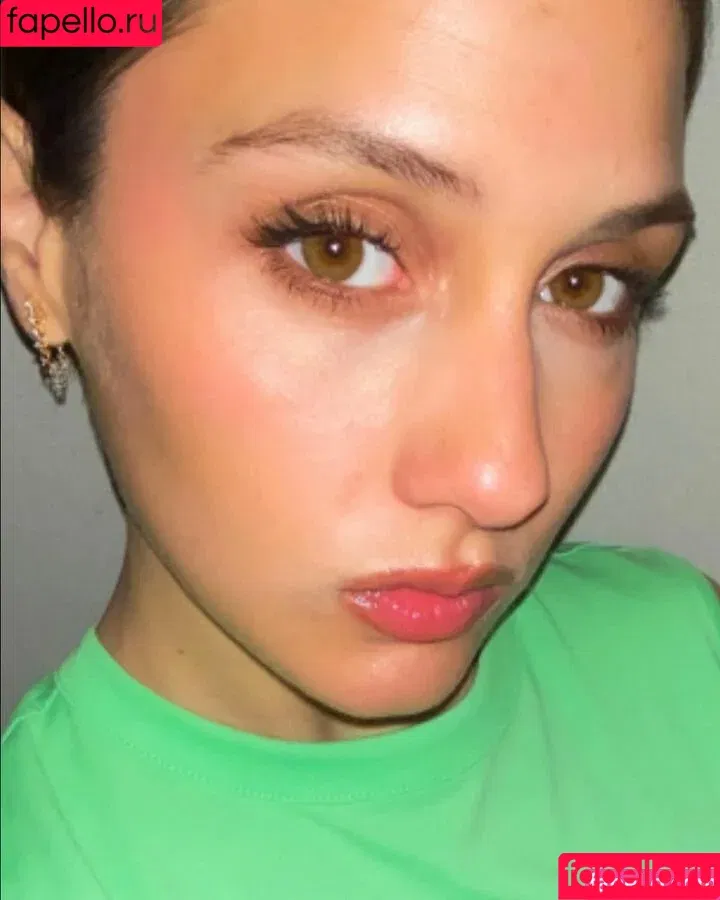 Sabela OT / aliceeee_watson / sabelamusic_ Onlyfans Photo Gallery 