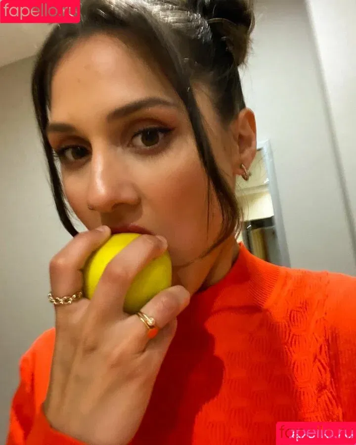 Sabela OT / aliceeee_watson / sabelamusic_ Onlyfans Photo Gallery 