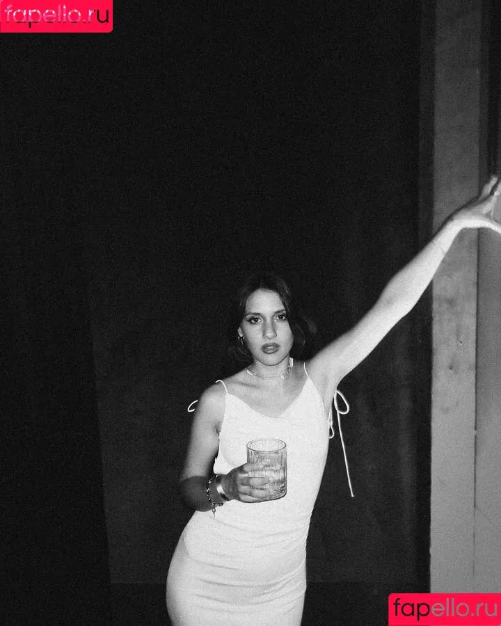 Sabela OT / aliceeee_watson / sabelamusic_ Onlyfans Photo Gallery 