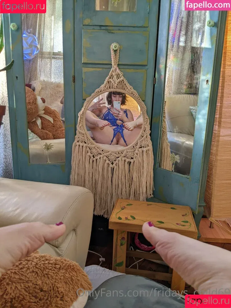 fridays_child69 / thefridayschild Onlyfans Photo Gallery 