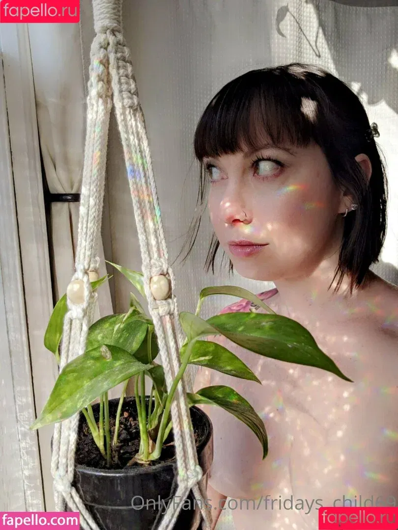 fridays_child69 / thefridayschild Onlyfans Photo Gallery 