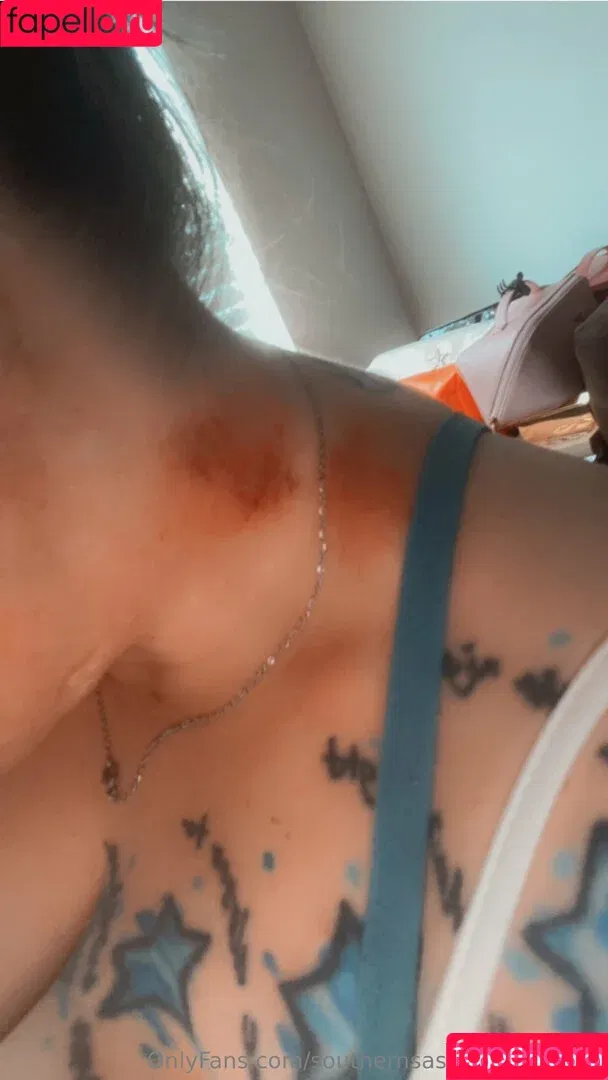 southernchick0009 / southernsassygamerchick Onlyfans Photo Gallery 