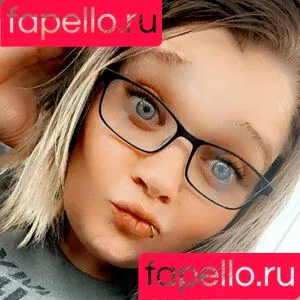 southernchick0009 / southernsassygamerchick Onlyfans Photo Gallery 