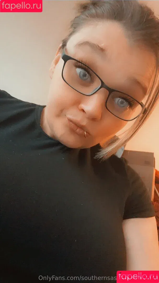 southernchick0009 / southernsassygamerchick Onlyfans Photo Gallery 