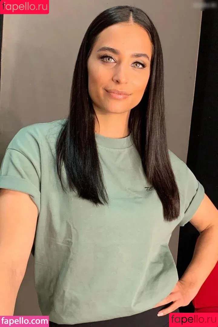 Amira Pocher / amirapocher Onlyfans Photo Gallery 