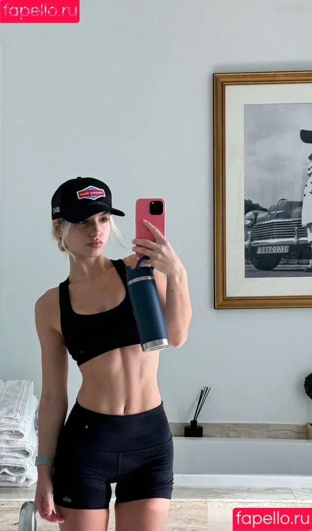 Megan Eugenio / Overtime Megan / Overtimemegan Onlyfans Photo Gallery 