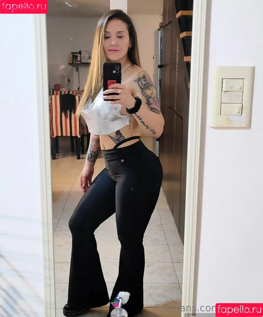 lorii111 / loriwithastory1111 Onlyfans Photo Gallery 