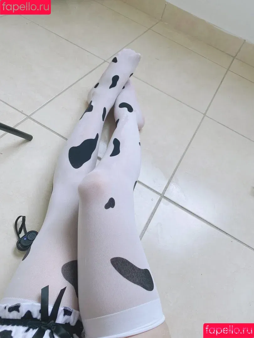 Me1adinha / deusamelada / m1adinha Onlyfans Photo Gallery 