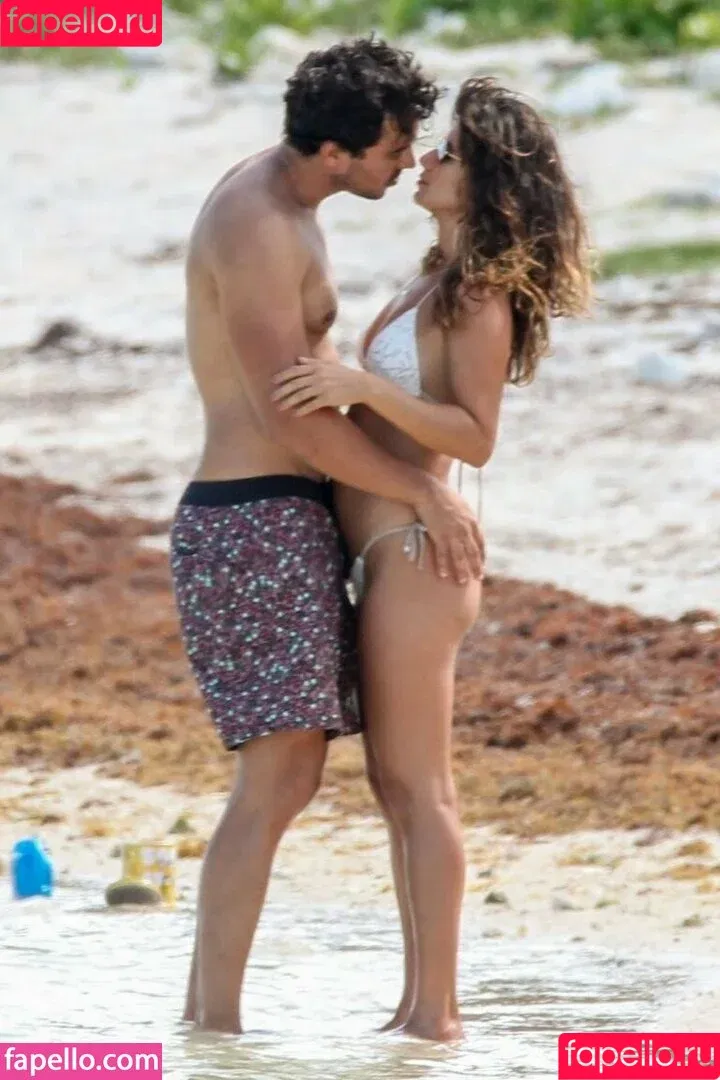 Cantora / Paula Fernandes / paulafernandes Onlyfans Photo Gallery 