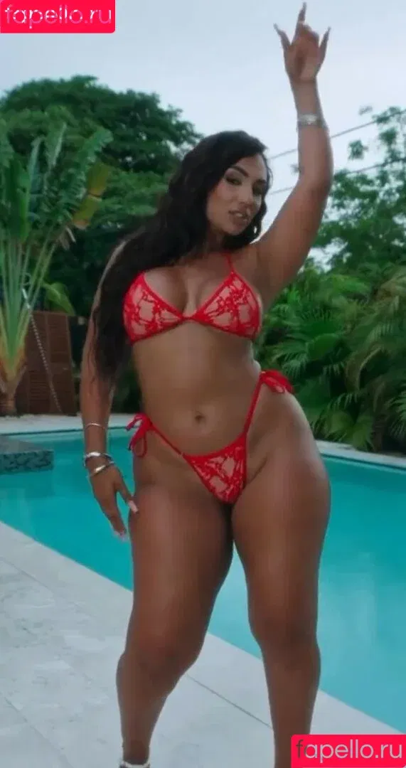 Caami Bernaal / caamibernaal / caamibernaalfree Onlyfans Photo Gallery 