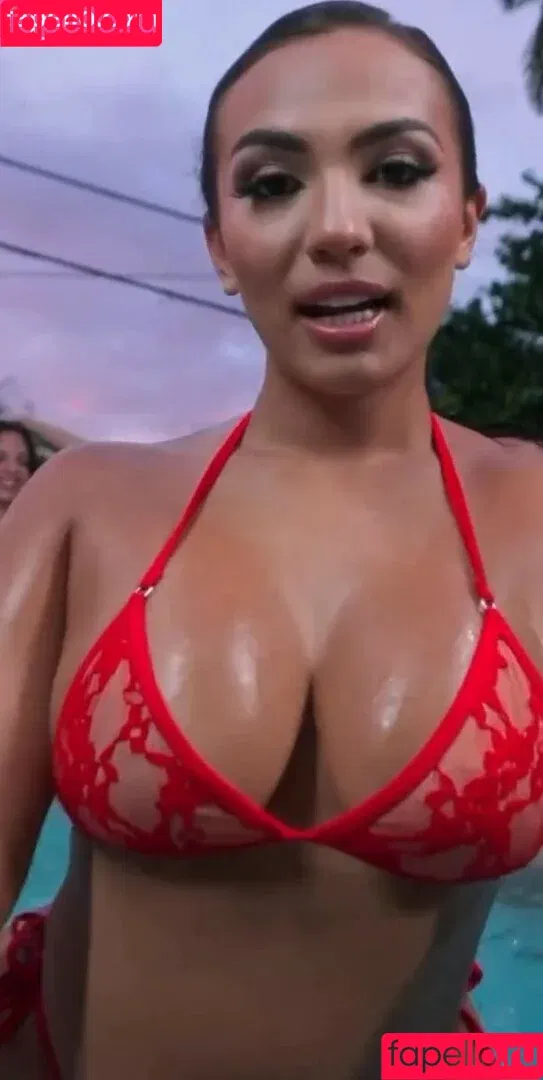 Caami Bernaal / caamibernaal / caamibernaalfree Onlyfans Photo Gallery 