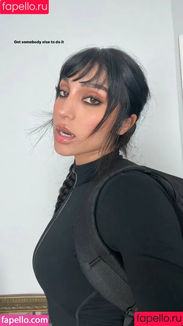 xanelle / xxubell Onlyfans Photo Gallery 